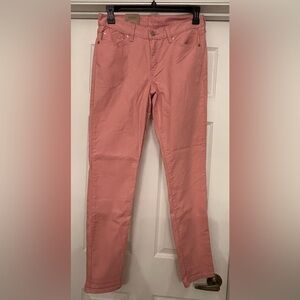 Levi’s Pink Boyfriend Jeans Size 29 🆕